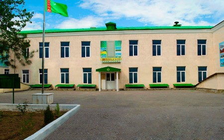 AŞGABAT ŞÄHERINDÄKI SYÝAHATÇYLYK ORTA HÜNÄR OKUW MEKDEBI