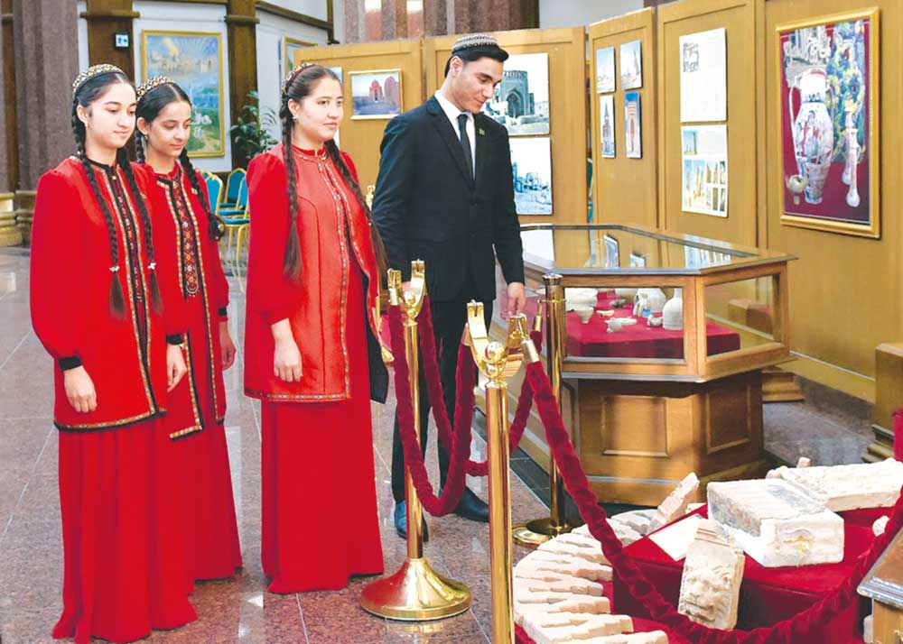 Paryzdepe — geçmişiň şöhratly ýadygärligi