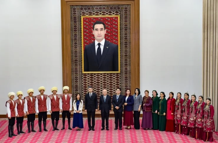 TÜRKMEN-ÝAPON DOSTLUGYNYŇ ROWAÇLY GADAMLARY