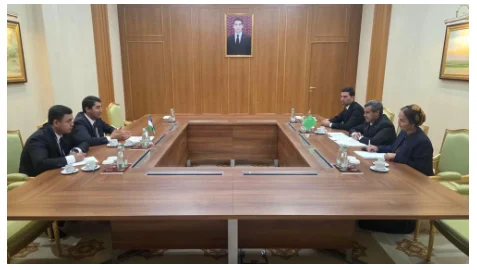 Türkmenistanyň Bilim ministri Özbegistanyň Bilim we ylym ministriniň orunbasary bilen duşuşyk geçirdi