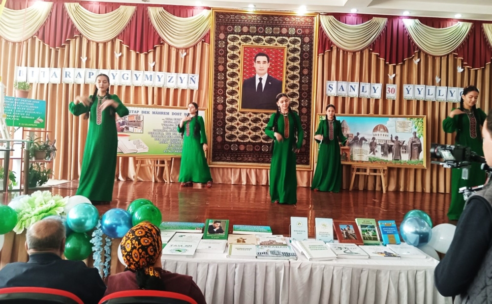 GARAŞSYZLYK – TÜRKMENIŇ BIR GANATY, BITARAPLYK – WATANYMYŇ ZYNATY