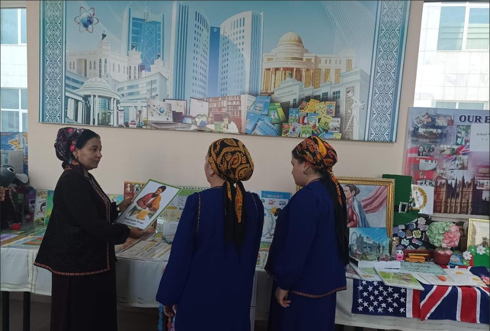 Gyzykly geçen bäsleşik