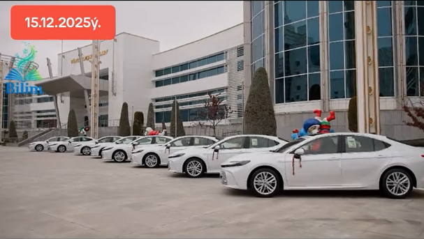 Halkara ders bäsleşiklerinde ýeňiji bolan ýurdumyzyň ýaşlaryna Arkadagly Gahryman Serdarymyzyň Şa serpaýynyň gowşurylyş dabarasy